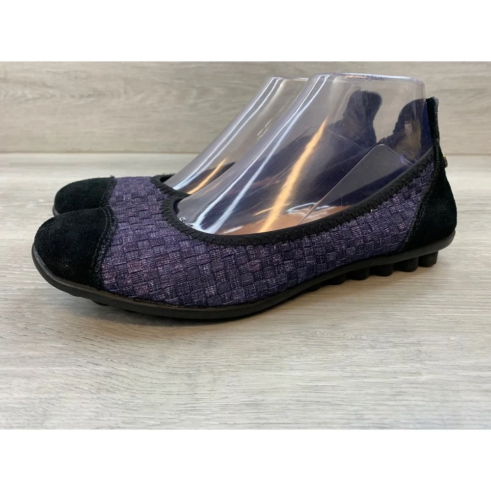 Bernie Mev Catwalk Women's Blue Elastic Flats Suede Toe Cap Comfort Shoes